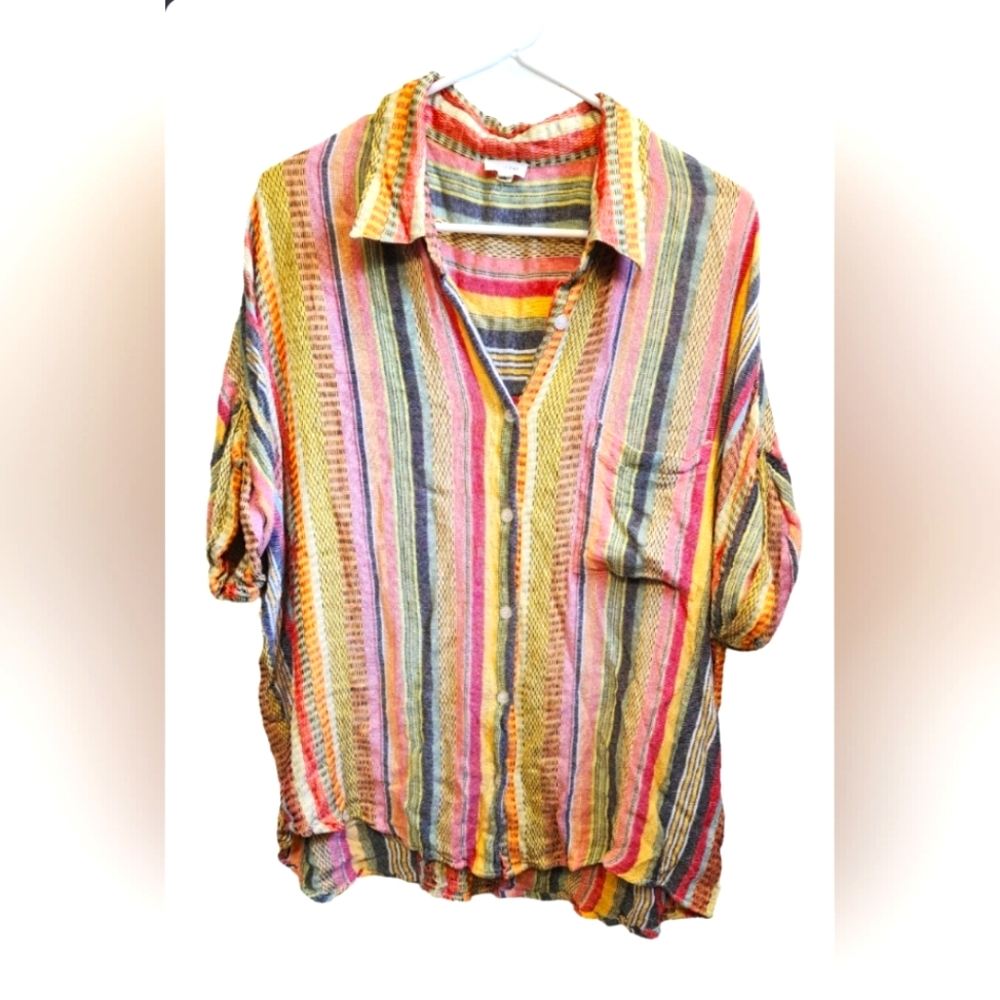 En Creme colorful striped shirt, size Large
